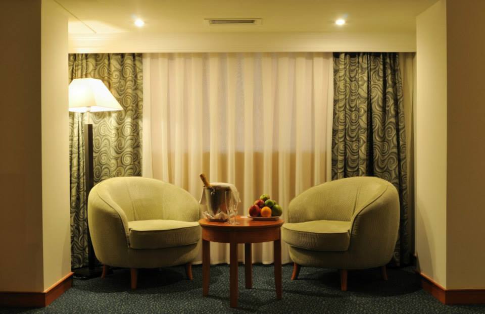 Ramada By Wyndham Tashkent Hotel Room photo